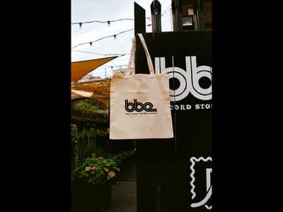 tote