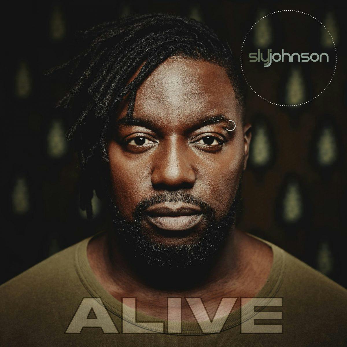 The second single taken from forthcoming album ’55.4’, Sly Johnson presents ‘Alive’, a timely hip hop / soul gem on BBE Music.